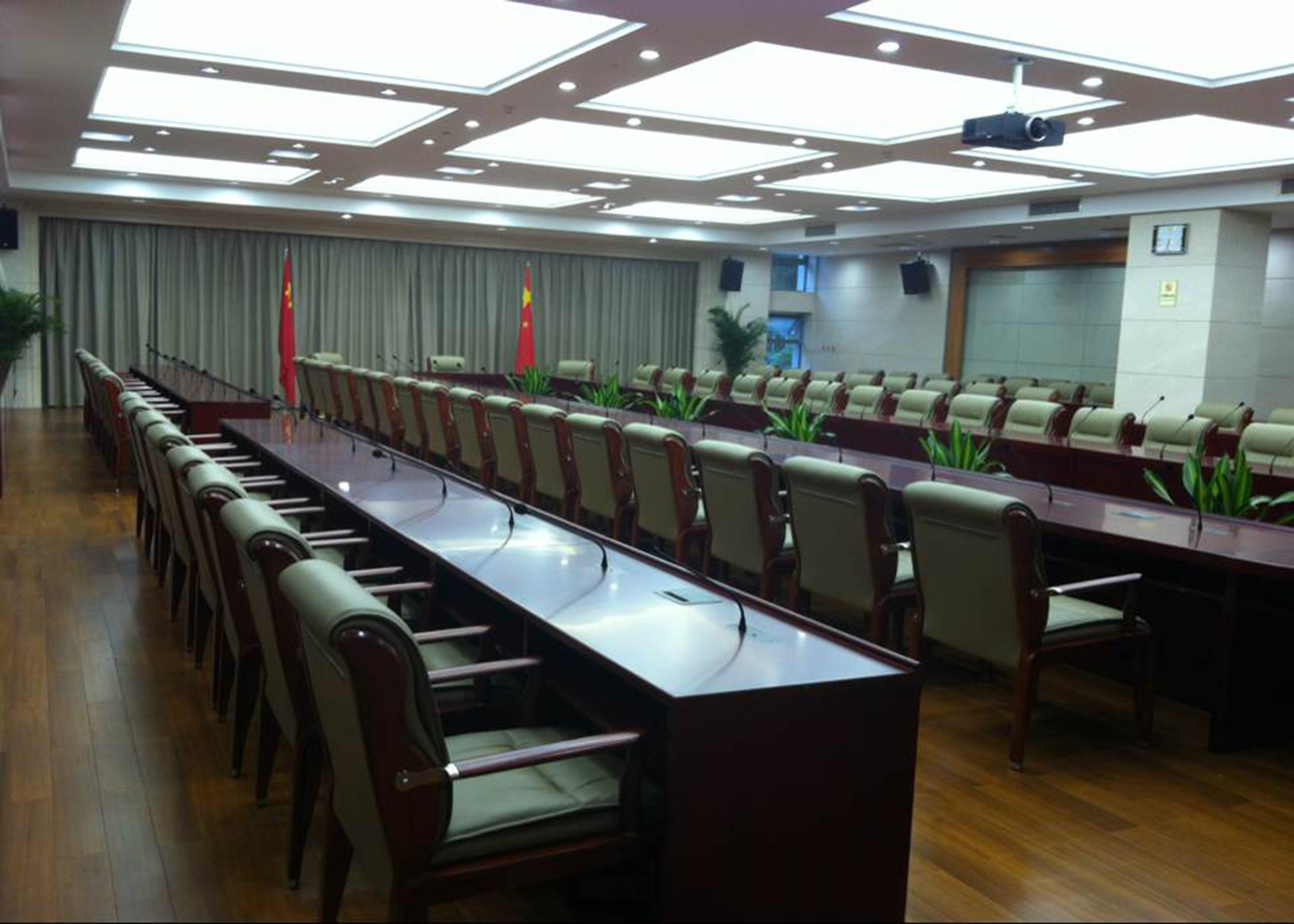 雷蒂斯會(huì)議桌A12，上海會(huì)議桌，【尺寸 價(jià)格 圖片 品牌】